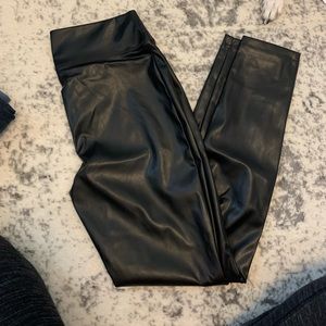 🍃NWOT🍃 FAUX LEATHER LEGGINGS SZ 8